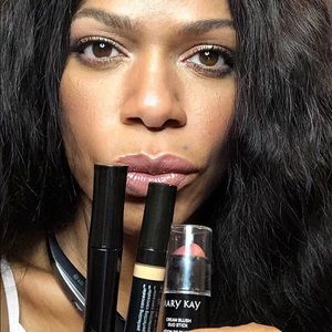 Limited-Edition Cream Blush Duo Stick, 21 oz.